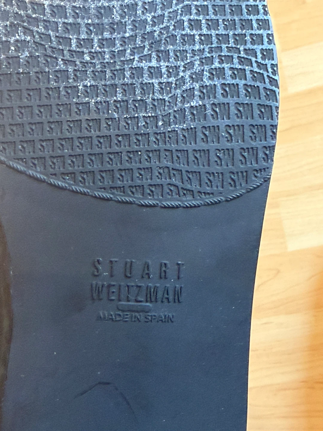 Stuart Weitzman Black Patent Loafers with Tassel - Size 7.5 - photo 4