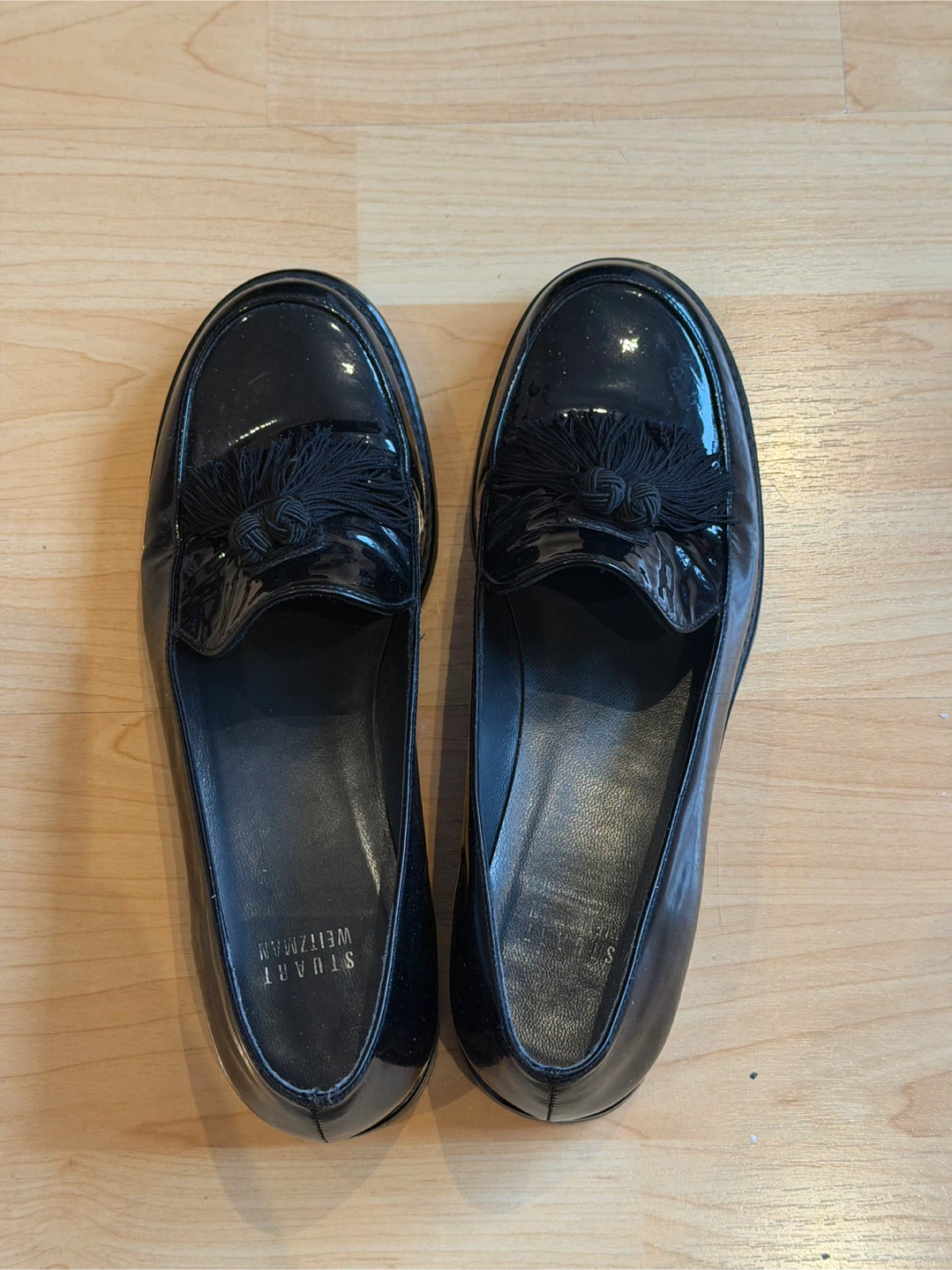 Stuart Weitzman Black Patent Loafers with Tassel - Size 7.5 - photo 2