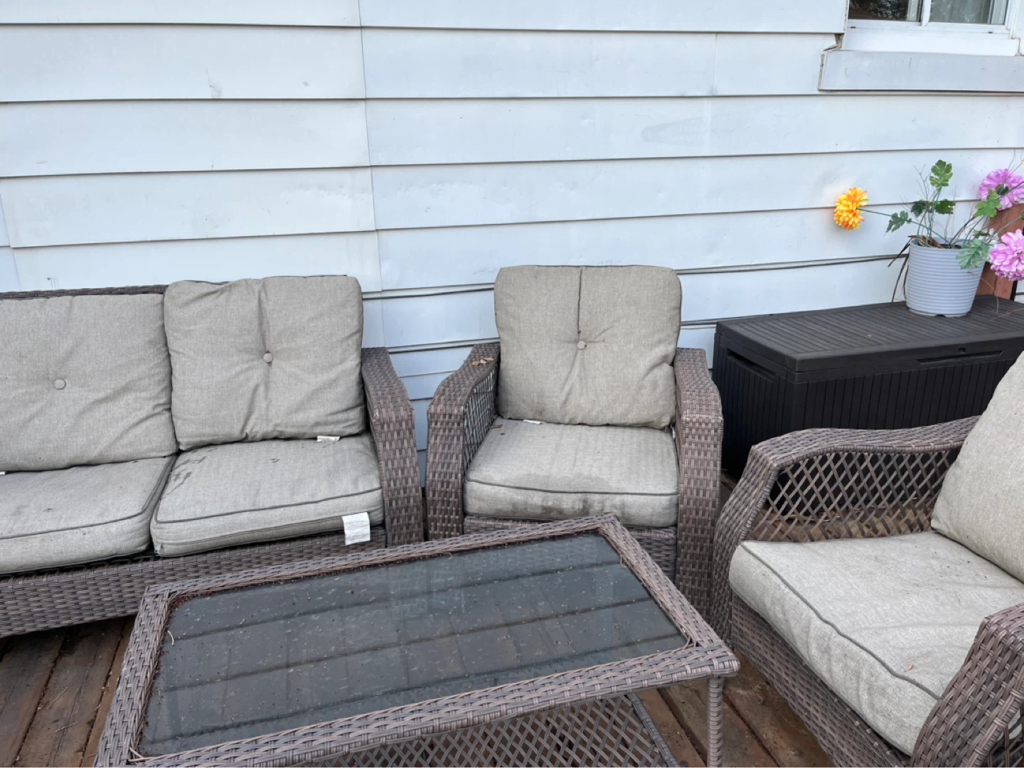 Patio Furniture Set - Loveseat, Chairs & Coffee Table - photo 2