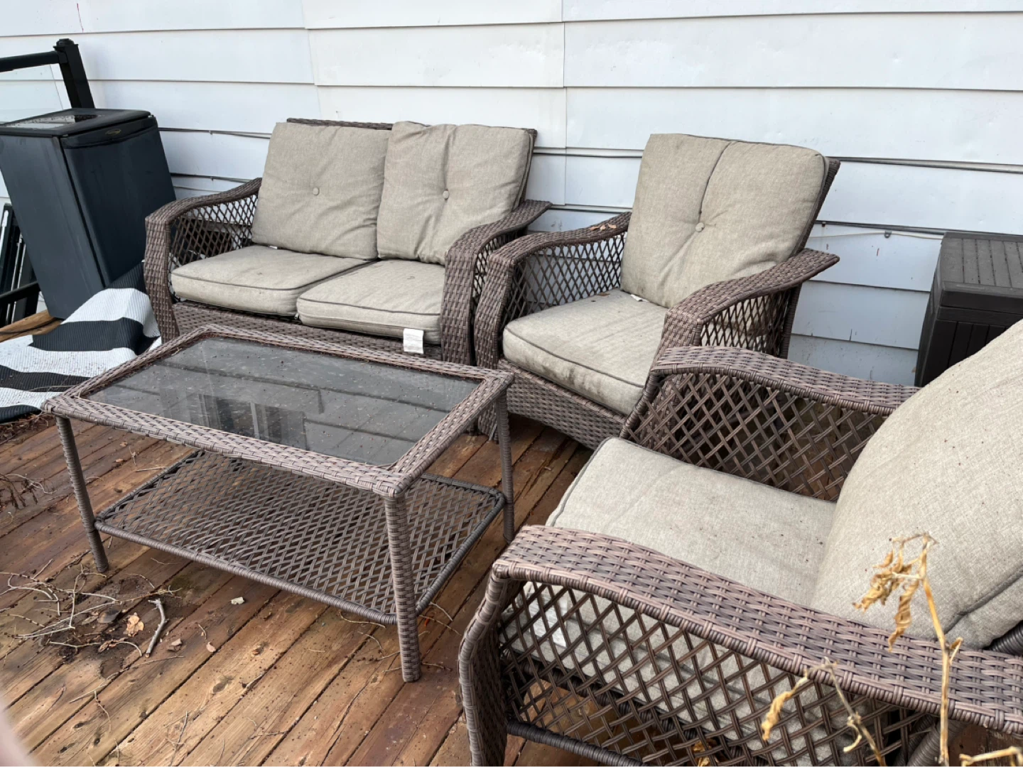 Patio Furniture Set - Loveseat, Chairs & Coffee Table