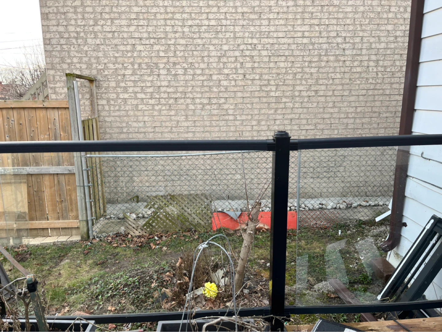 Deck railings