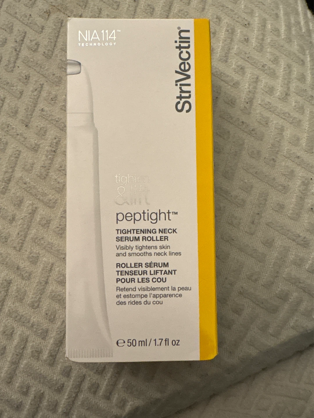 Strivectin Peptight Tightening Neck Serum Roller - photo 2