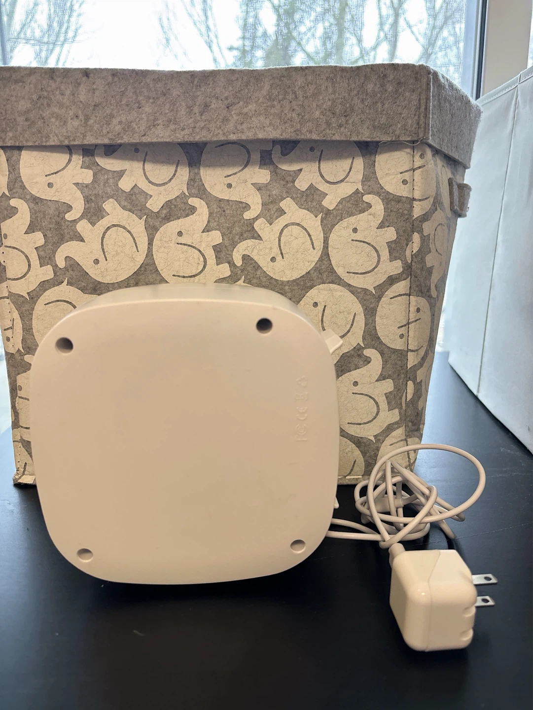 The white baby soother & Projector for baby/kids - photo 2