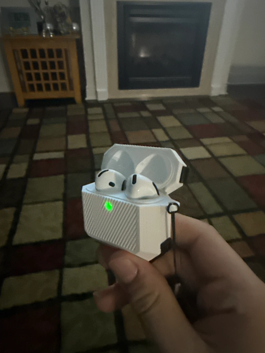 3D printed AirPods 4 case with keychain hole - photo 4