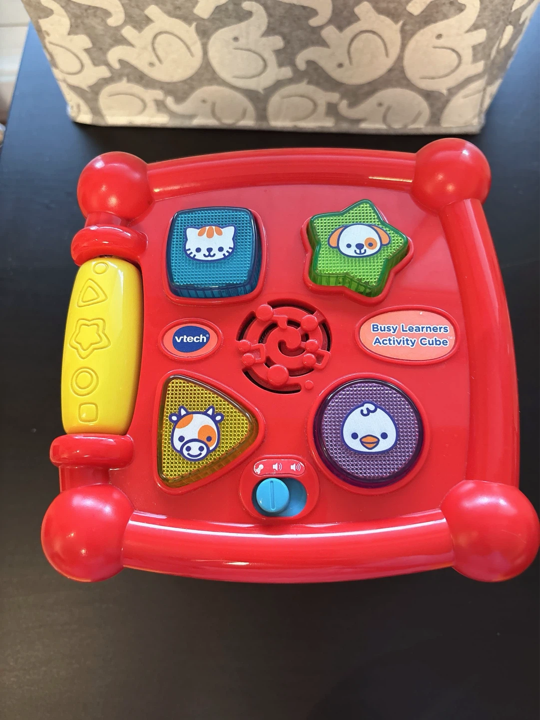 VTech Busy Learners Activity Cube - photo 2