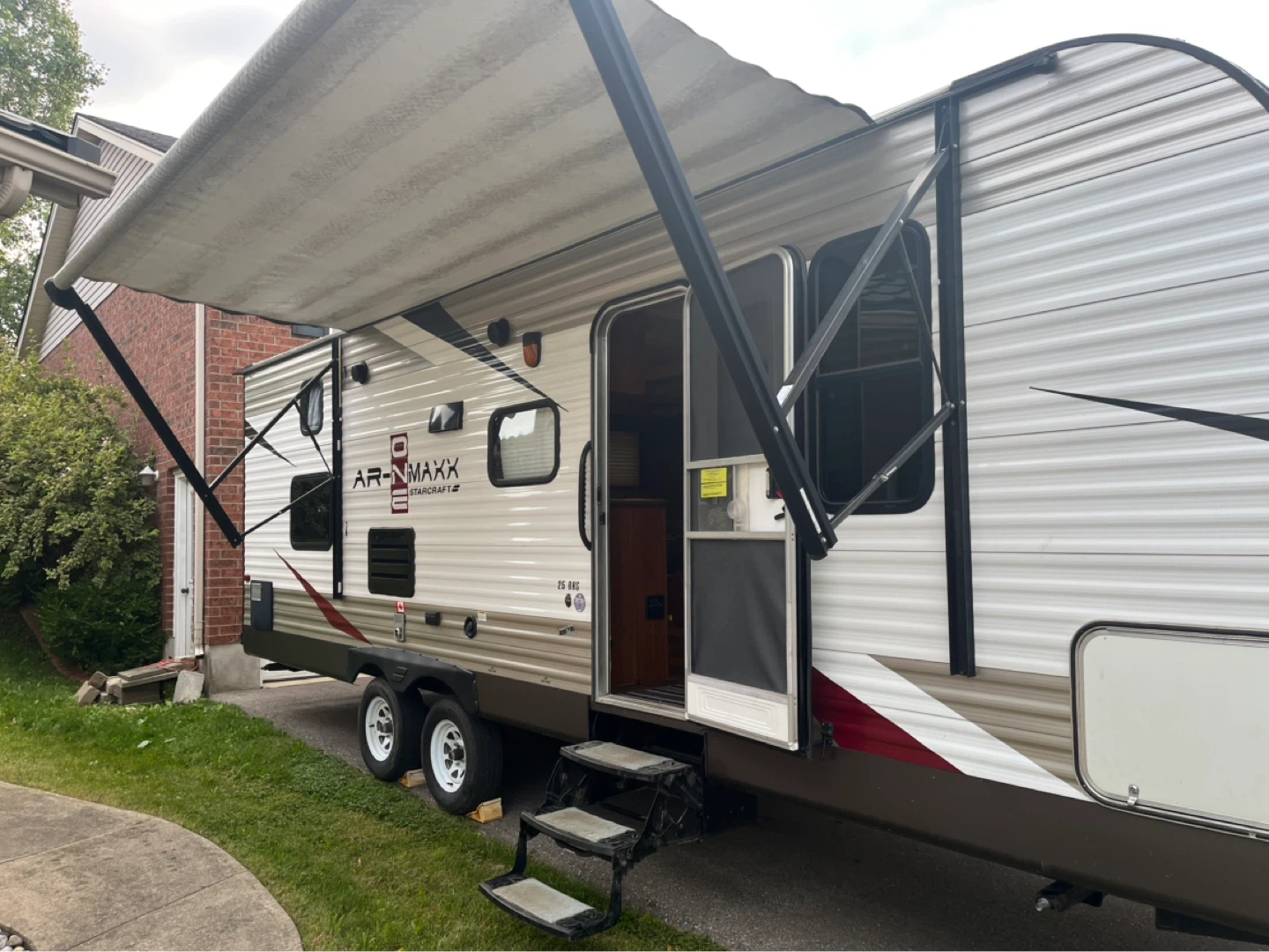 Starcraft Travel Trailer