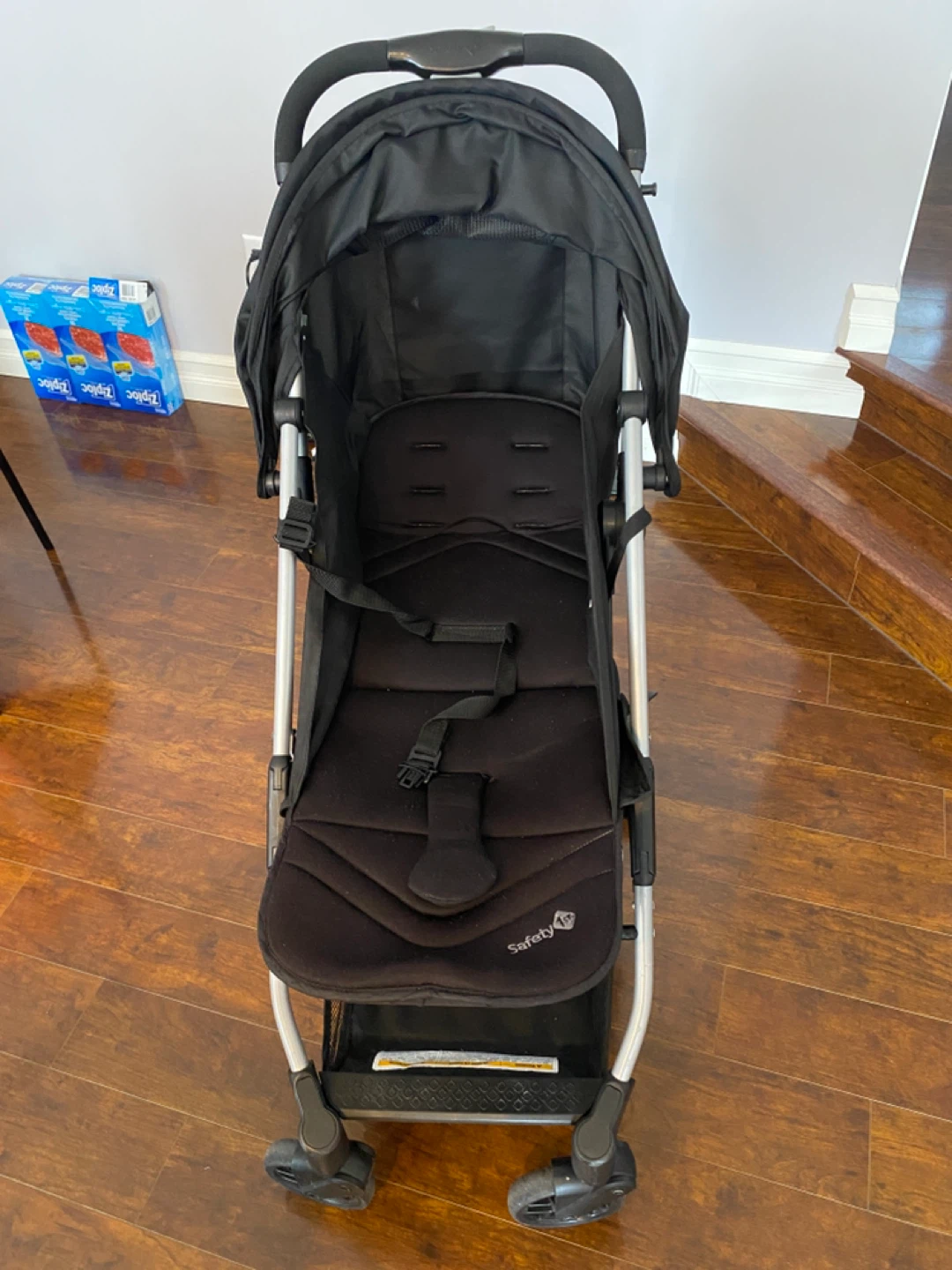 Safety 1st Teeny One Lightweight Stroller