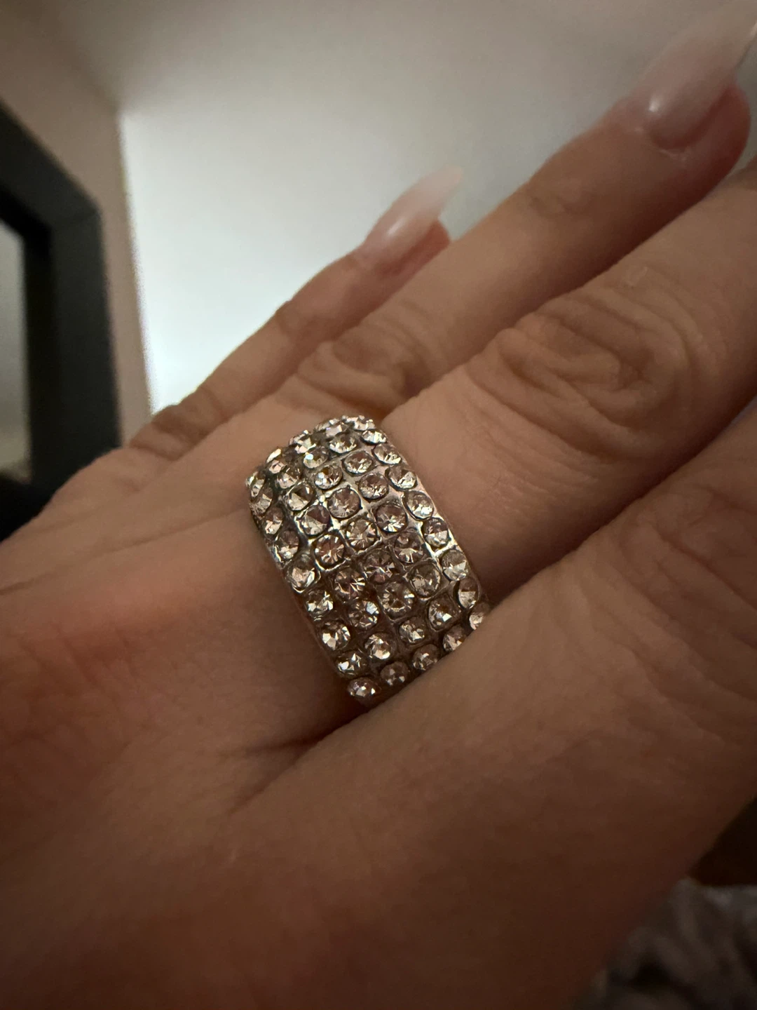 Sparkly Statement Ring - photo 2