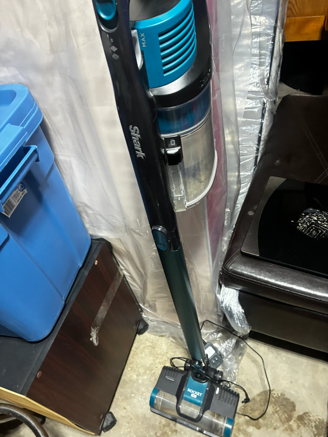 Shark Rocket Handheld Vacuum Cleaner - photo 3