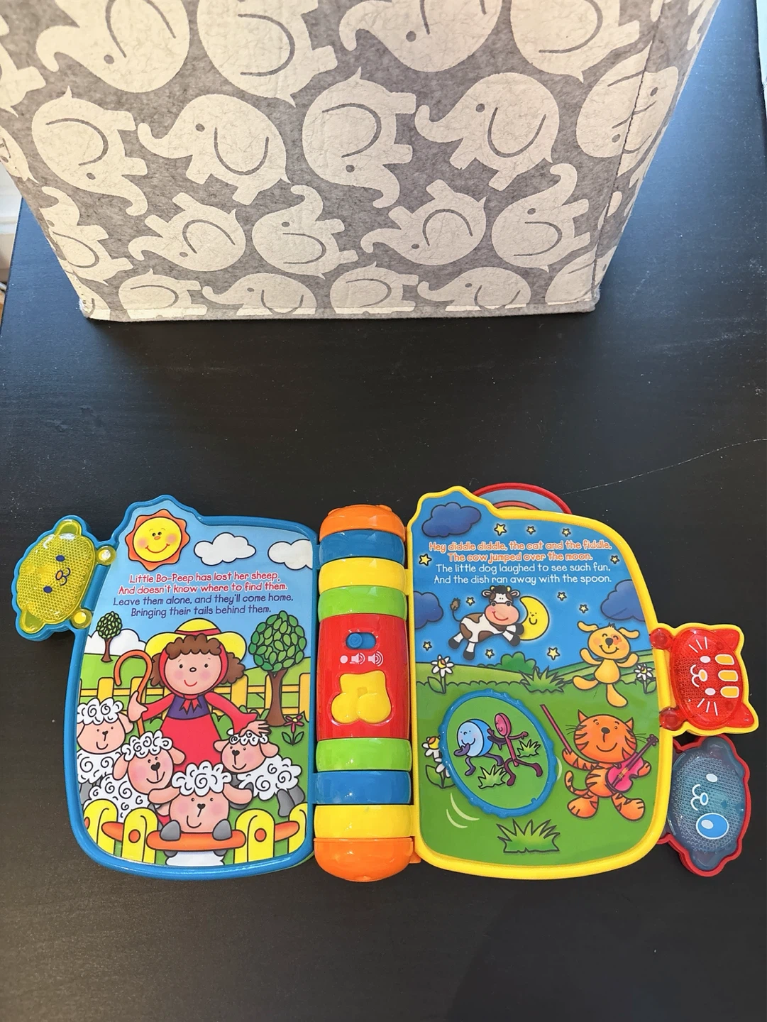 VTech Animal Friends Nursery Rhymes Book - photo 3