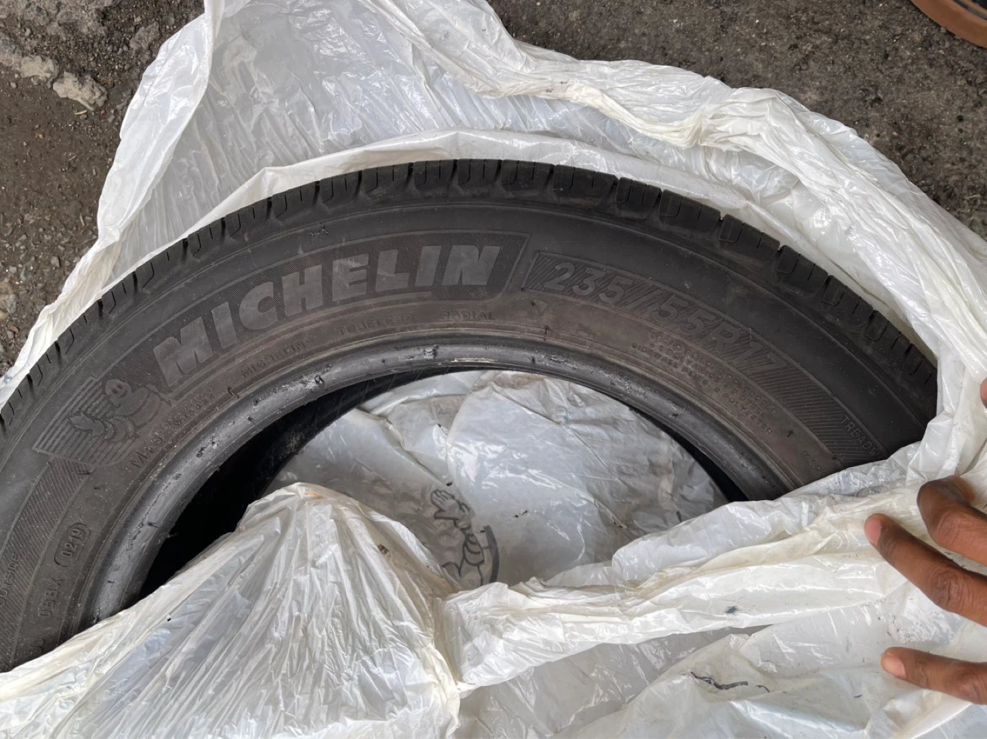 Michelin 255/55R17 Summer Tire
