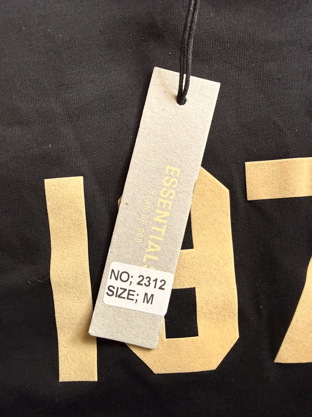 Fear of God Essentials 1977 T-Shirt Black Size M - photo 2