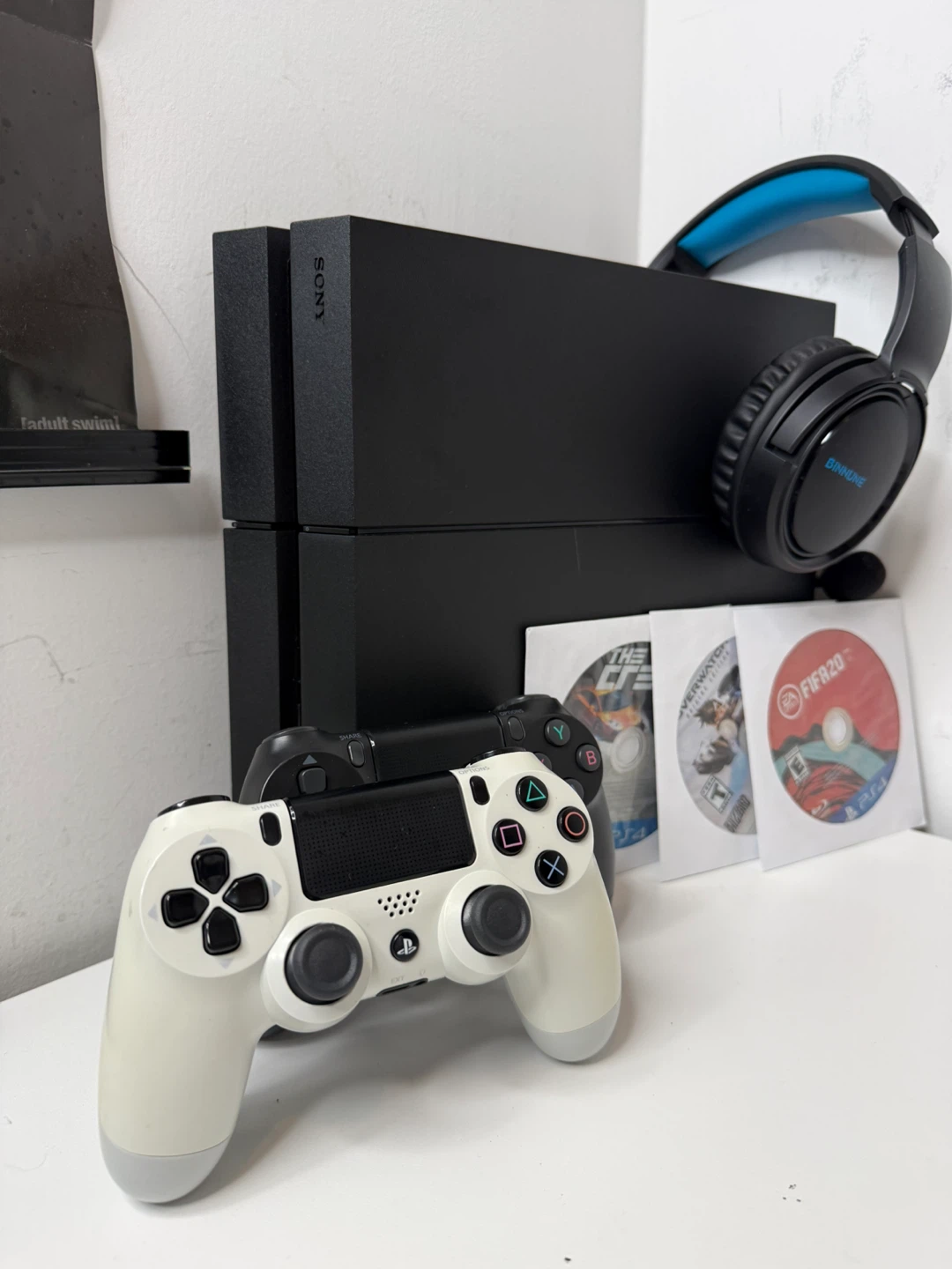 PlayStation 4 + Games - photo 2
