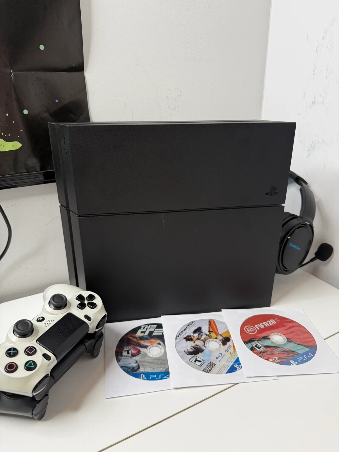 PlayStation 4 + Games - photo 5