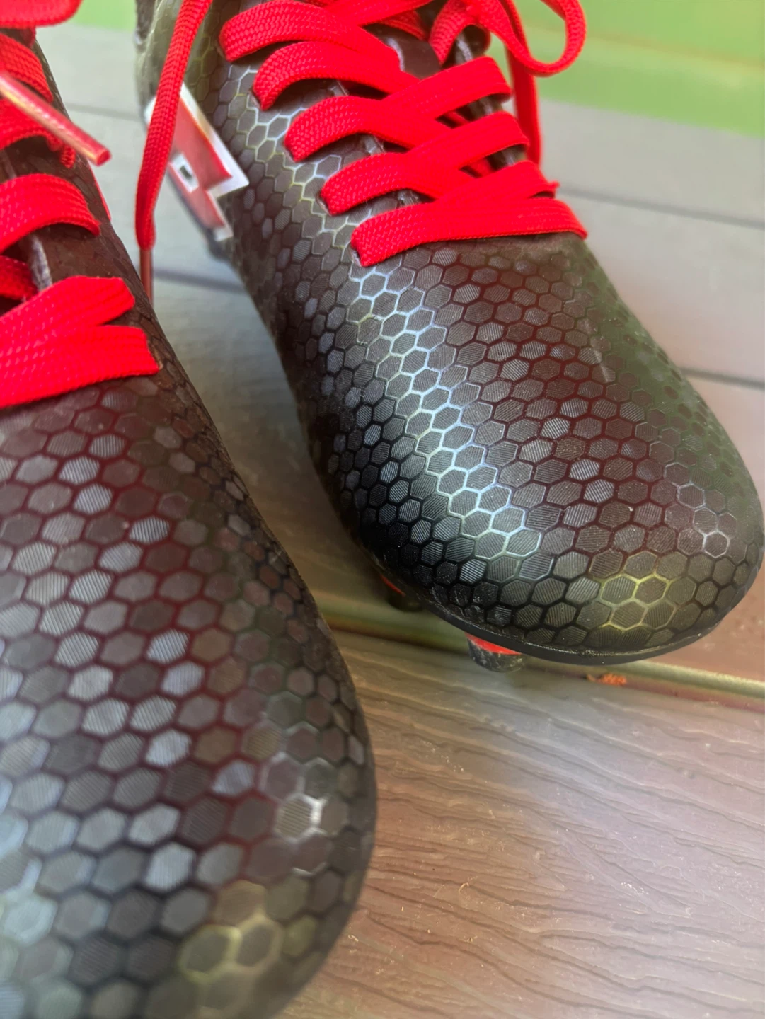 Like new !!! Size 1 Soccer Cleats / shoes - Youth - photo 5
