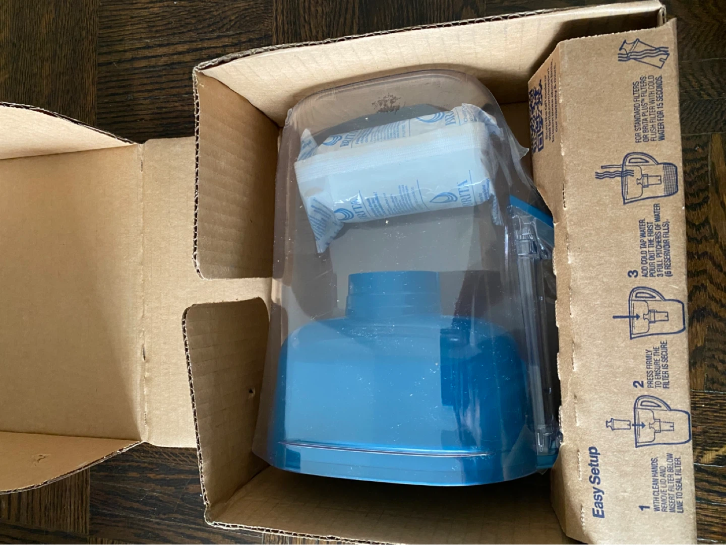 Brita water filter pitcher (6 cups) - photo 3