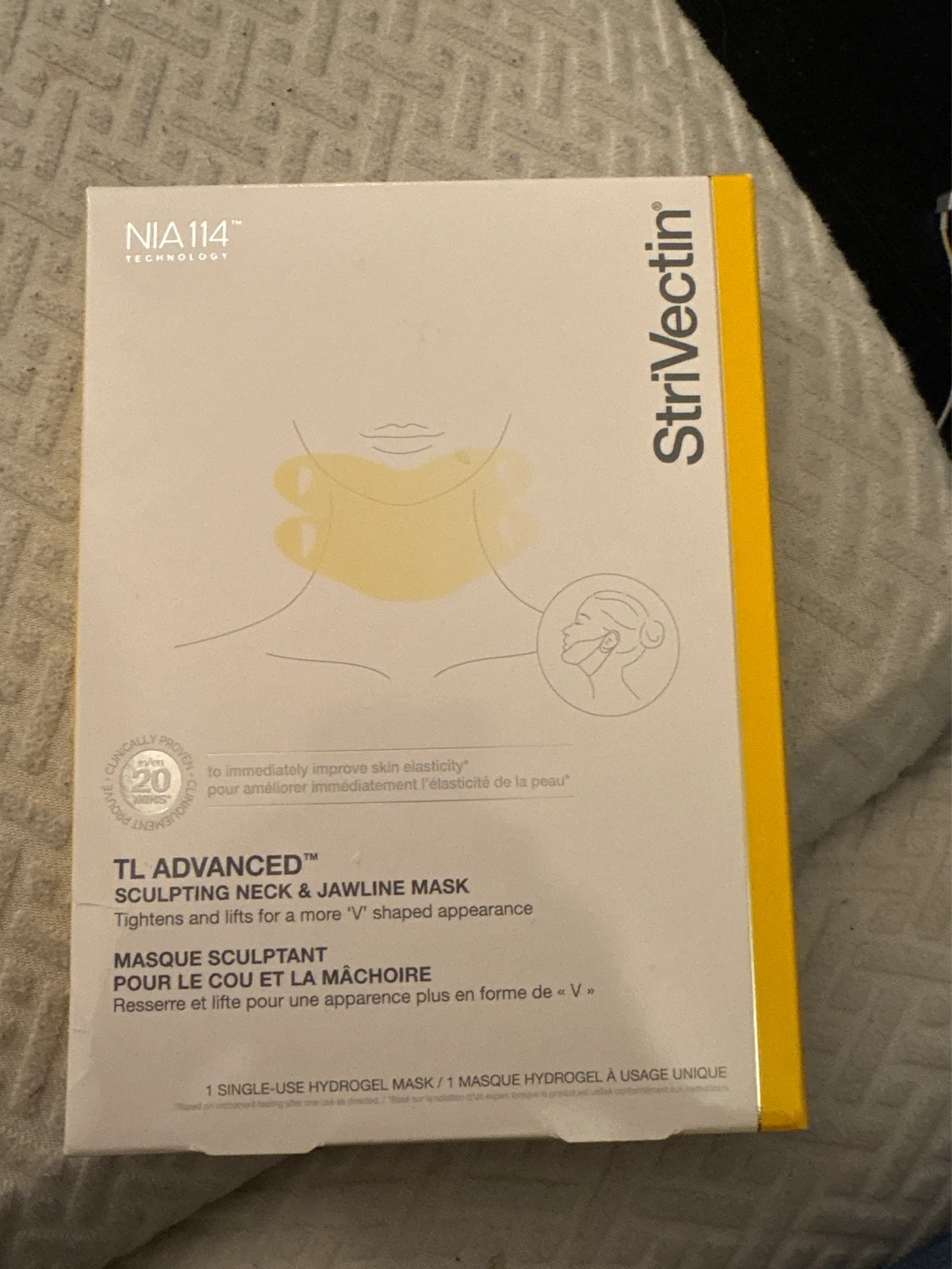 Strivectin advanced neck and jawline mask