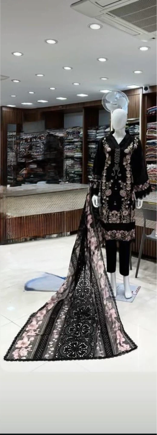 Black Embroidered Kurti with Dupatta - photo 3