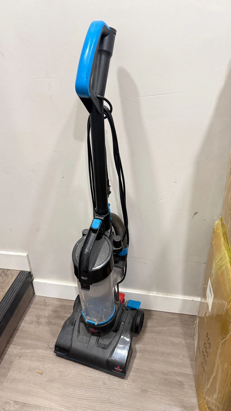 Bissell Compact Vacuum Cleaner