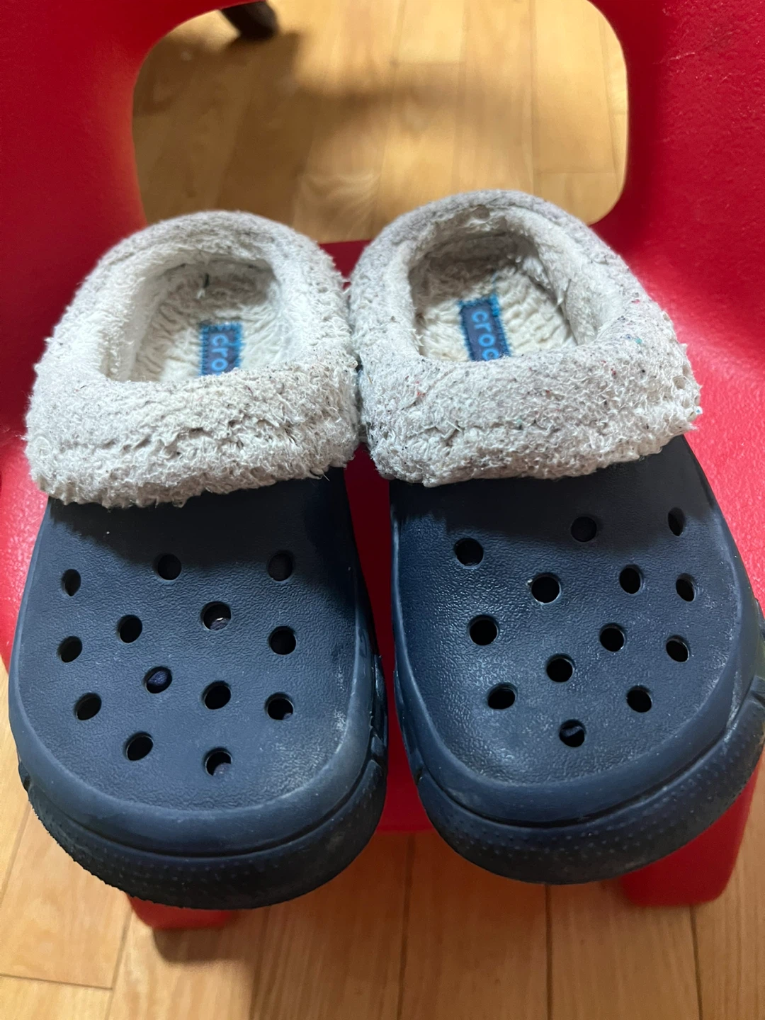 Crocs Lined Clogs Size J2