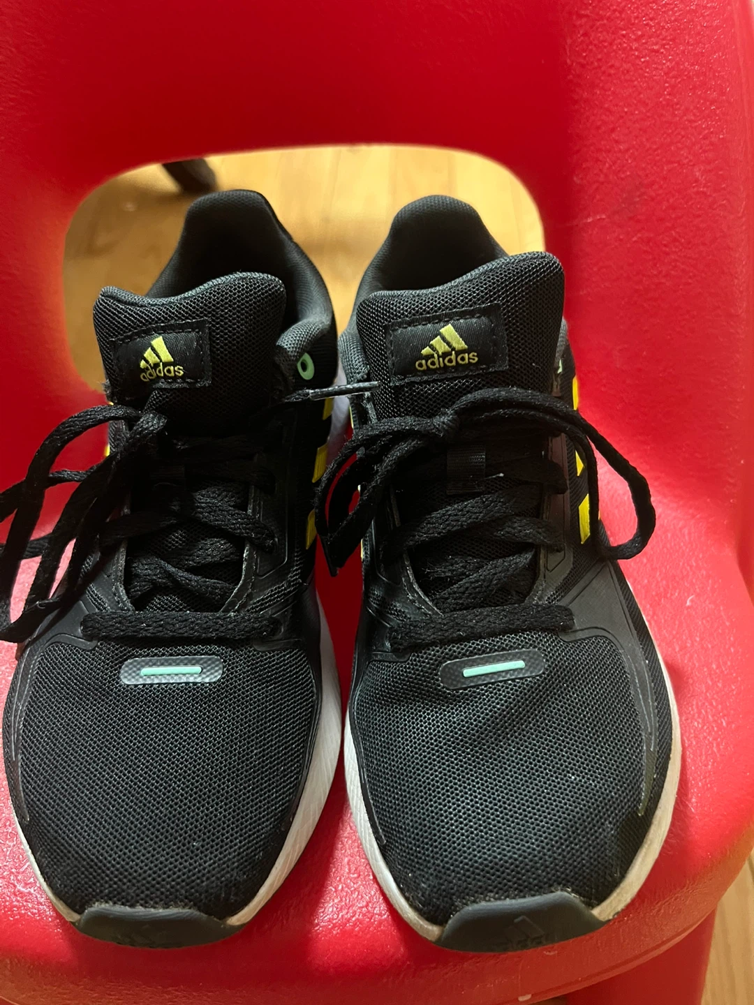 Adidas Running Shoes Black/Yellow YouthSize 4 - photo 2