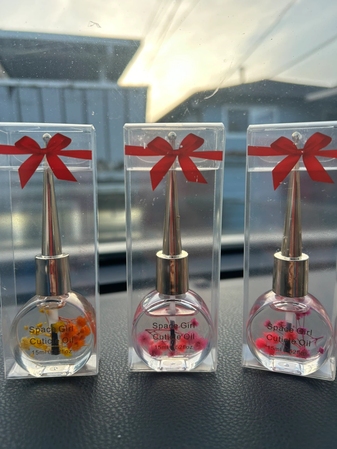 Space Girl Cuticle Oil Set - Assorted Dried Flowers - photo 3
