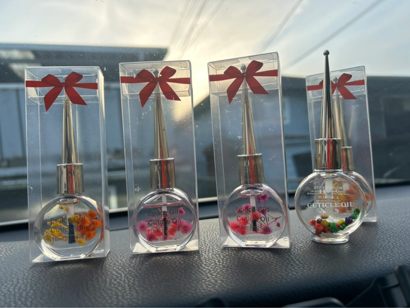 Space Girl Cuticle Oil Set - Assorted Dried Flowers