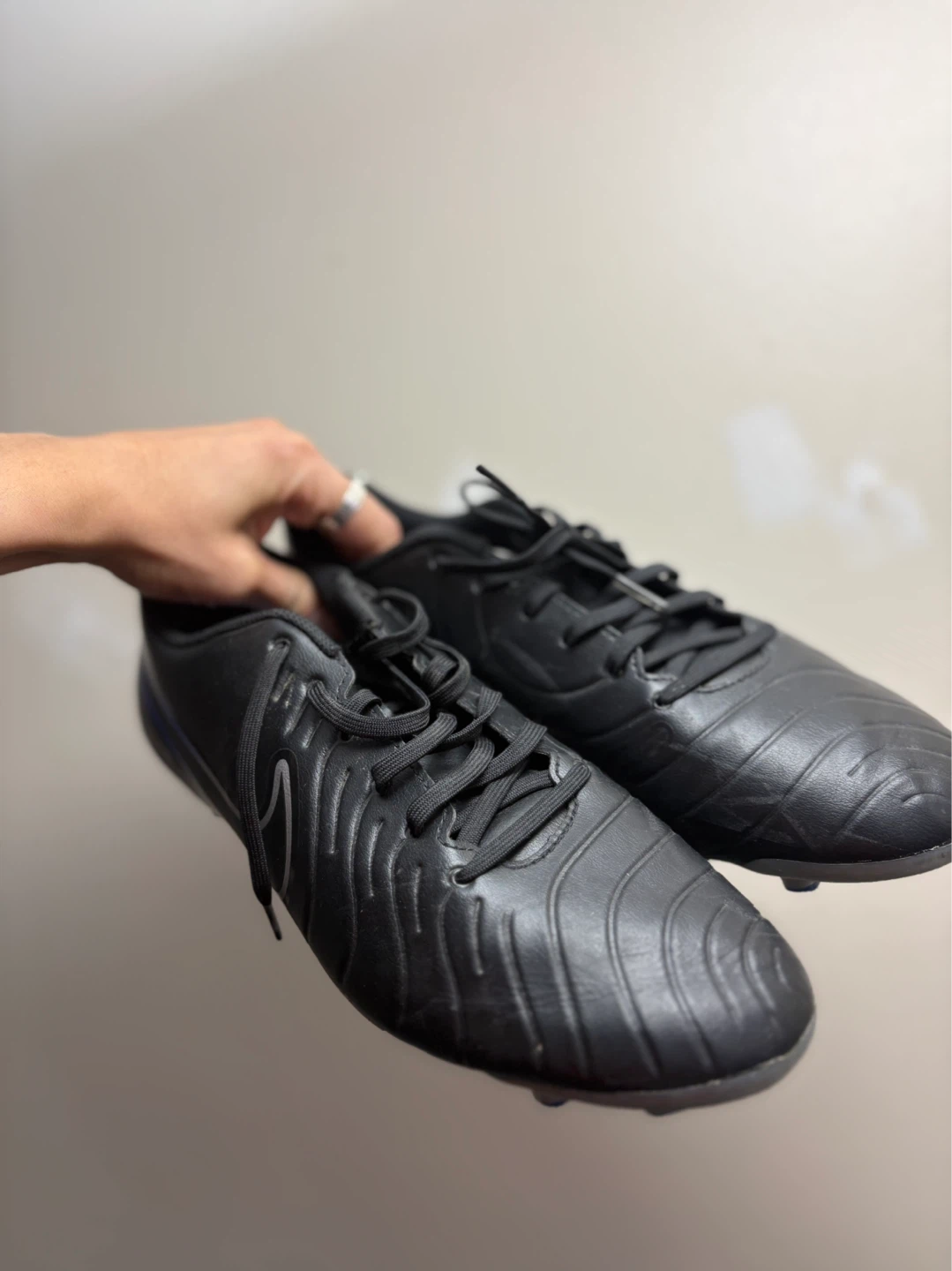 Nike soccer cleats - photo 2