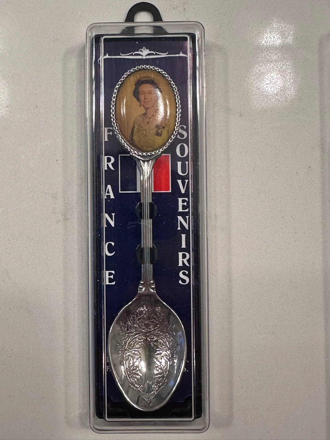 Collection of 4 Souvenir Spoons - photo 3
