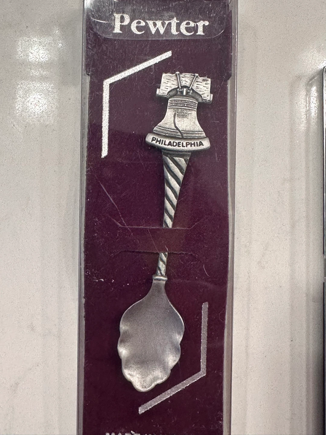 Collection of 4 Souvenir Spoons - photo 5