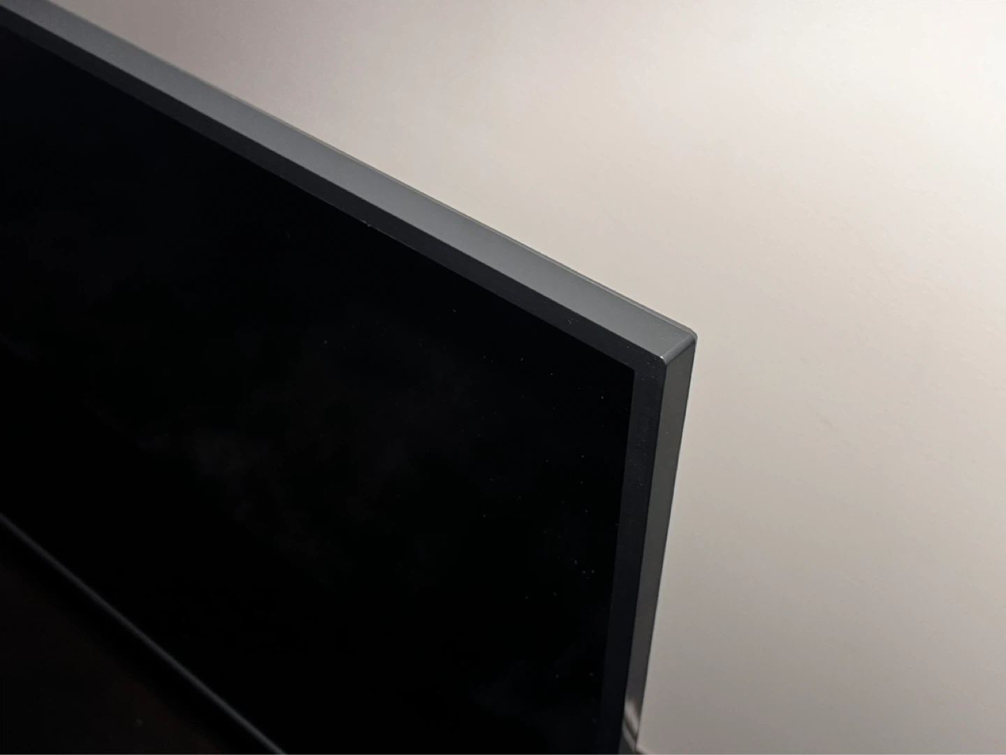 LG 4K UHD Smart TV - photo 4