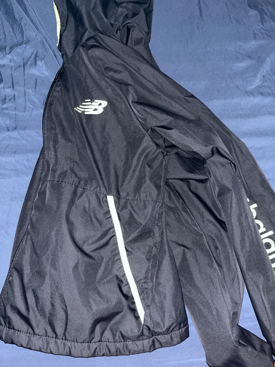 Veste à capuchon New Balance noire et lime - photo 5