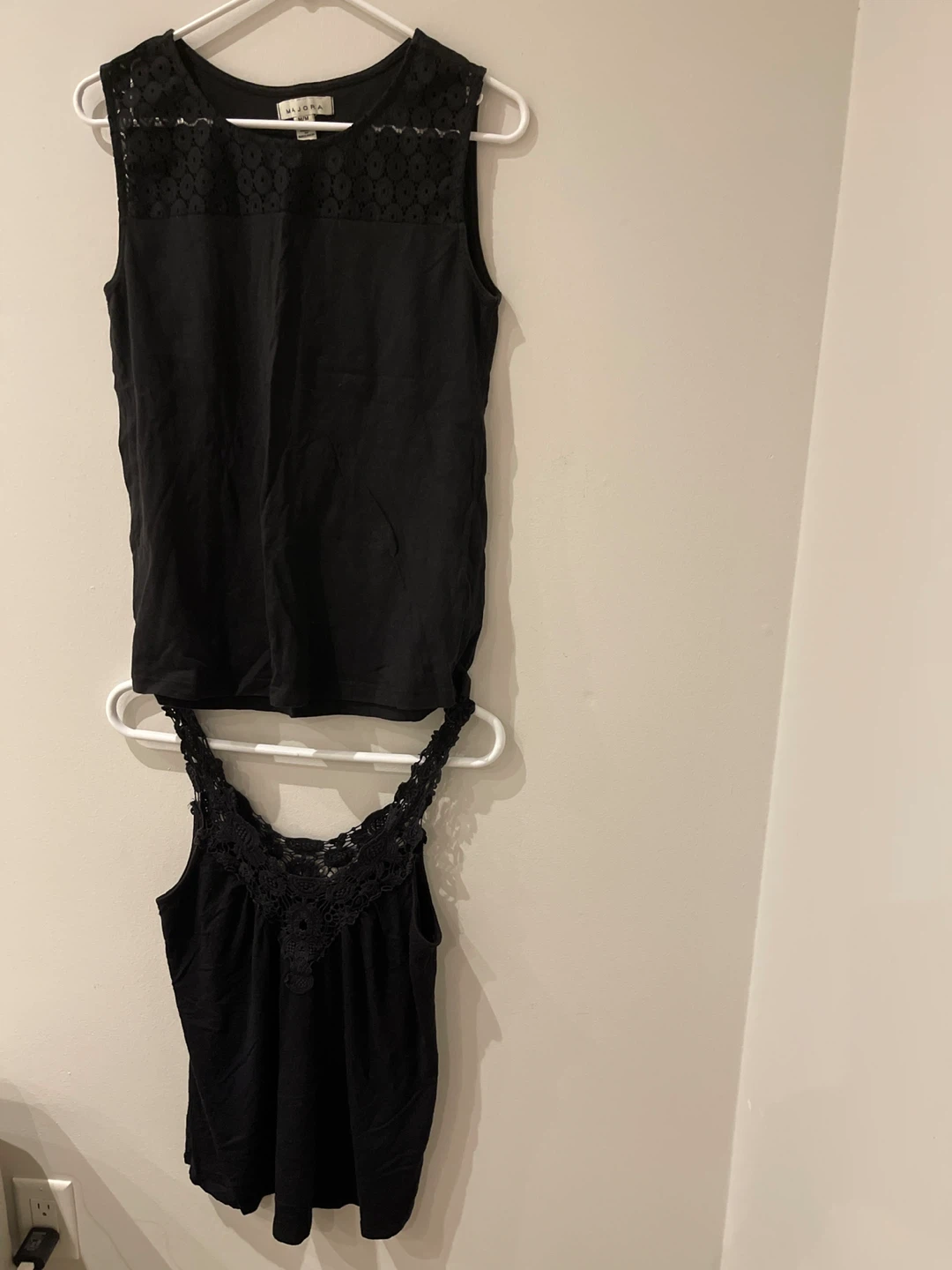 Black Sleeveless Tops with Lace Detail