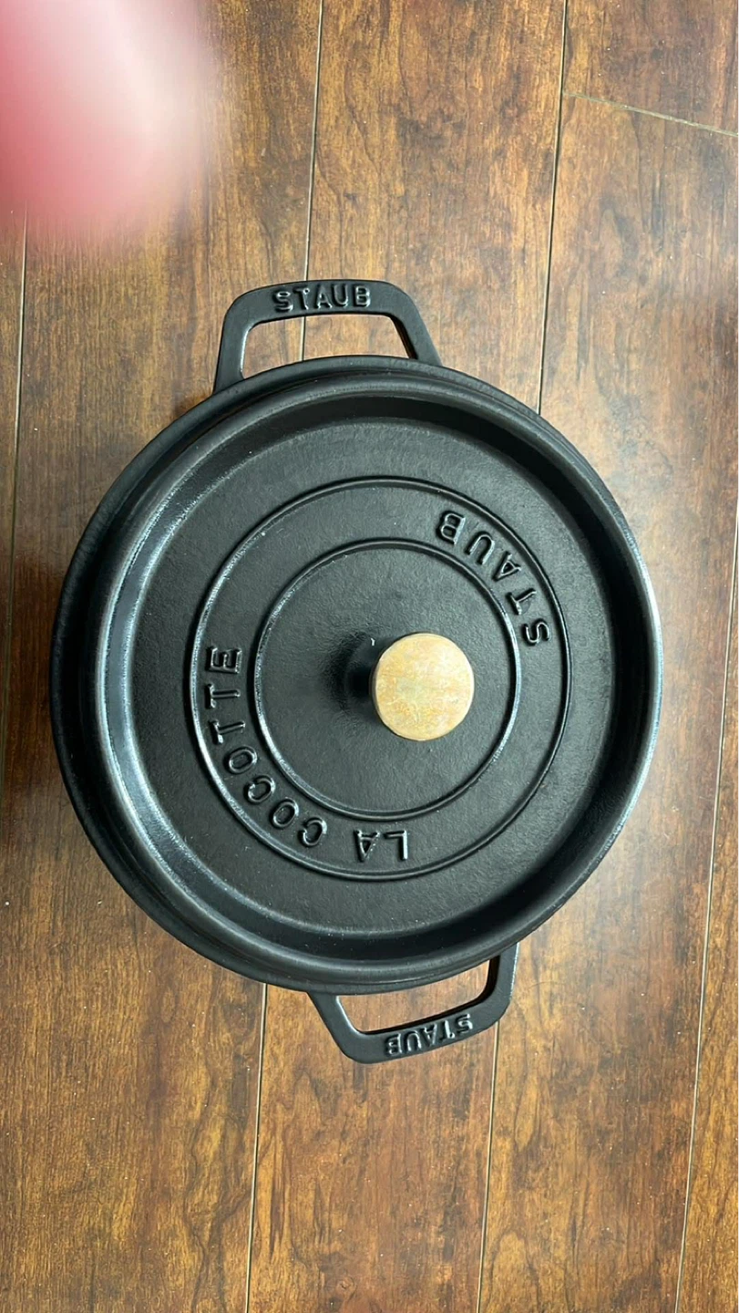 STAUB LA COCOTTE 3.7 l cast iron round Cocotte, black