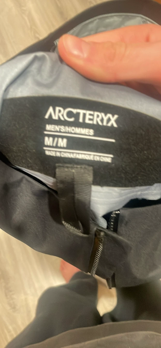 Arc'teryx Men's beta sl Medium Jacket - photo 2