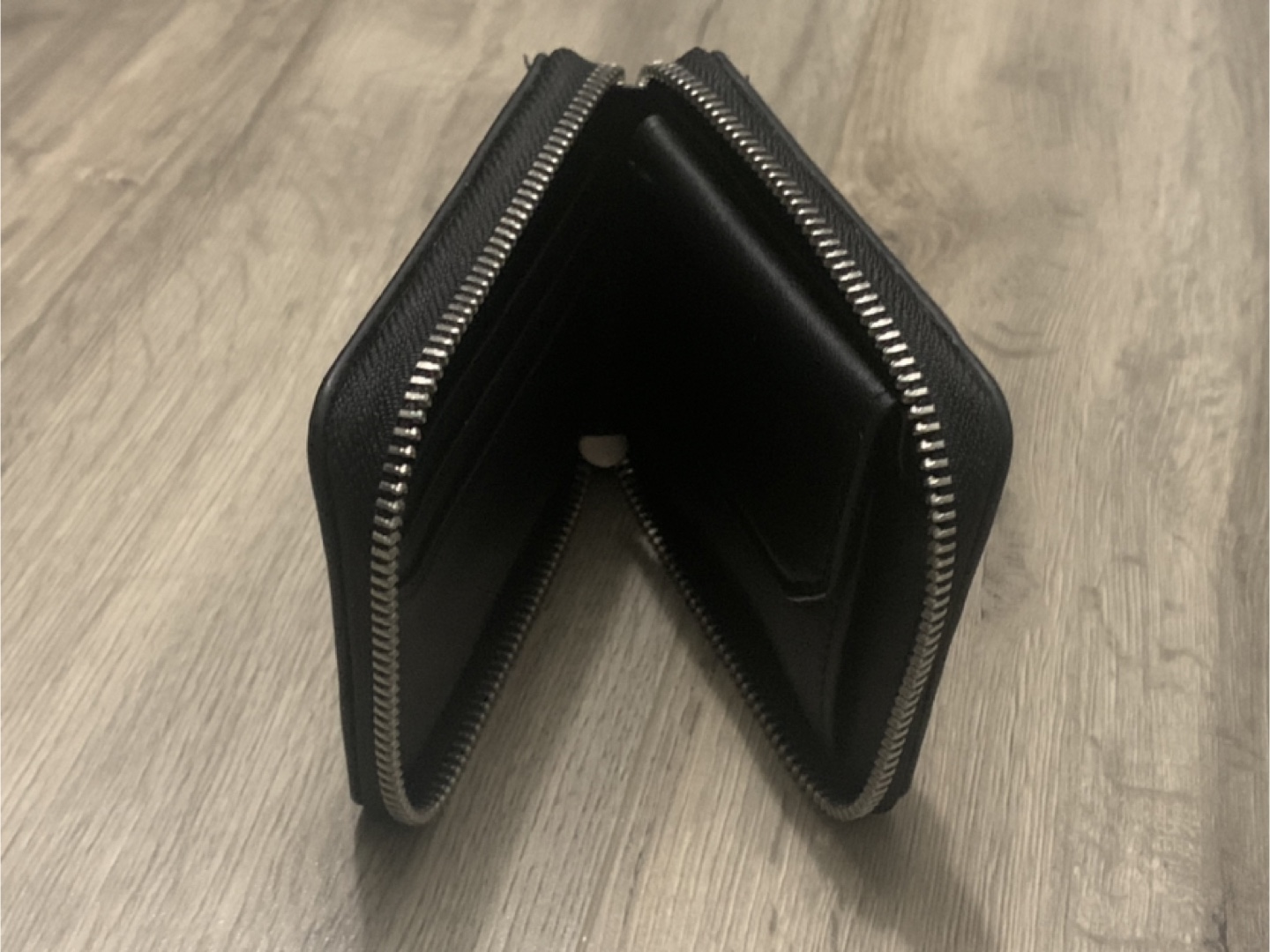 NEW CALVIN KLEIN ZIP WALLET - photo 3