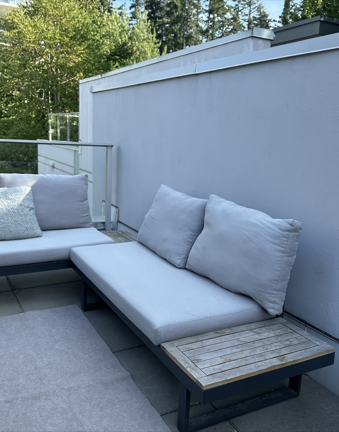 FREE Outdoor Sectional Sofa Set with Coffee Table - photo 4