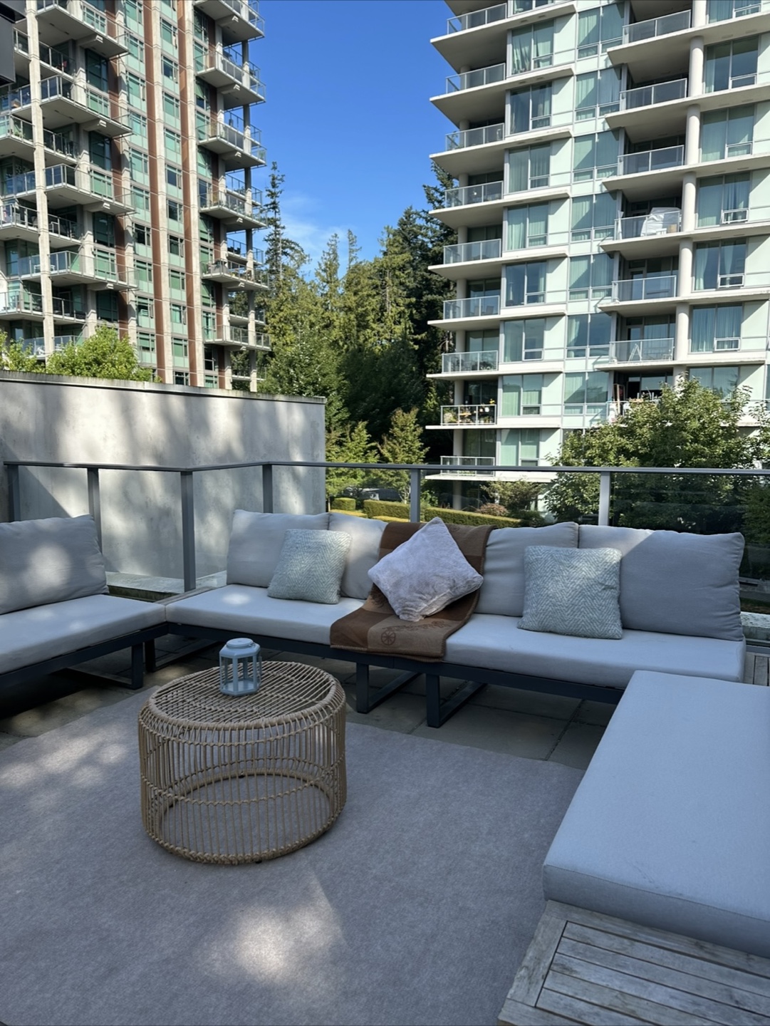 FREE Outdoor Sectional Sofa Set with Coffee Table - photo 2