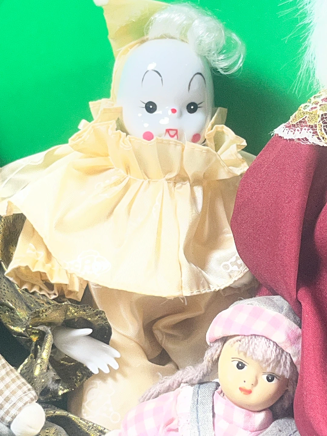 Vintage Porcelain Clown & Jester Collection – 7 Piece Set - photo 3