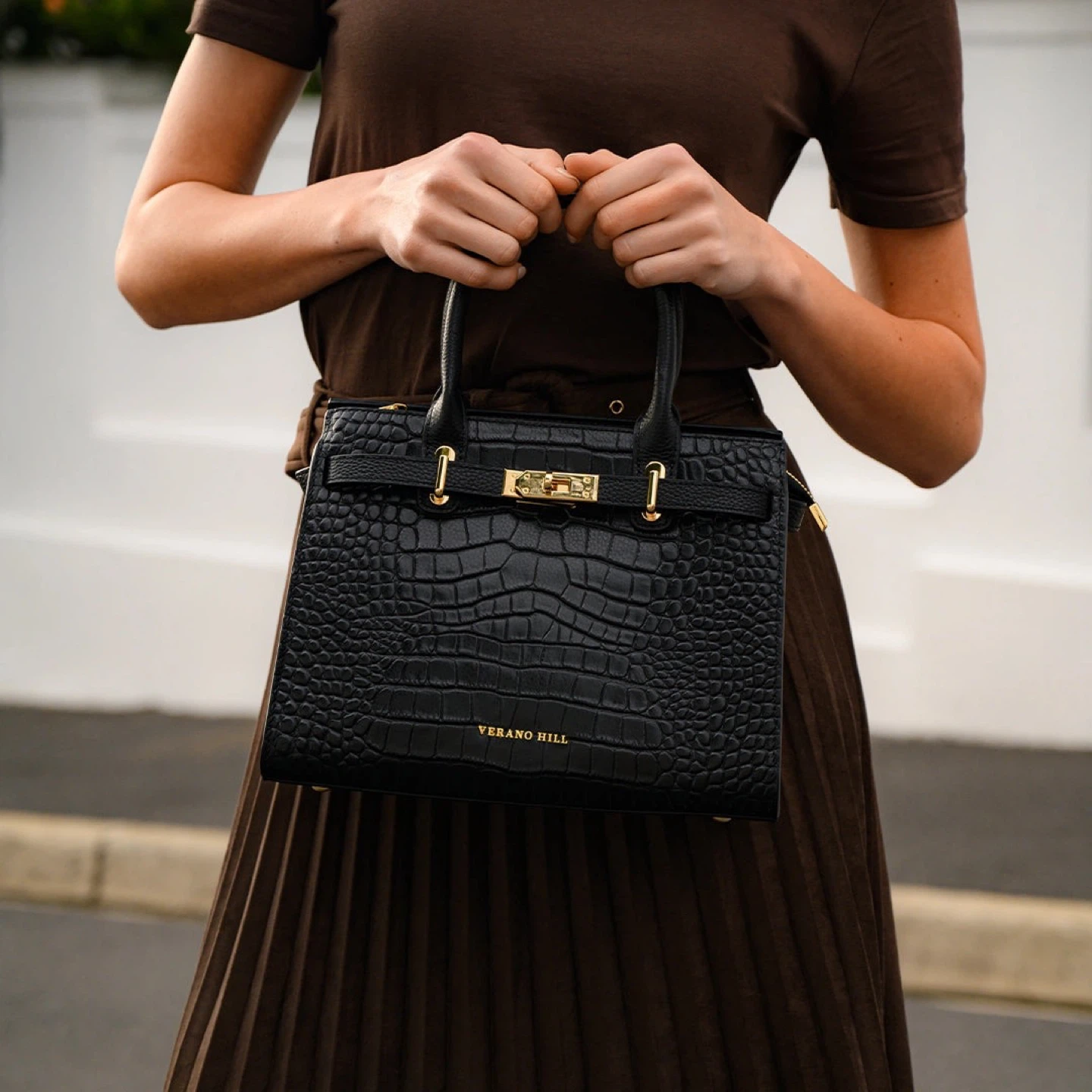 ✨ Verano Hill Black Croc Embossed Handbag | Luxury Style 🖤 - photo 2