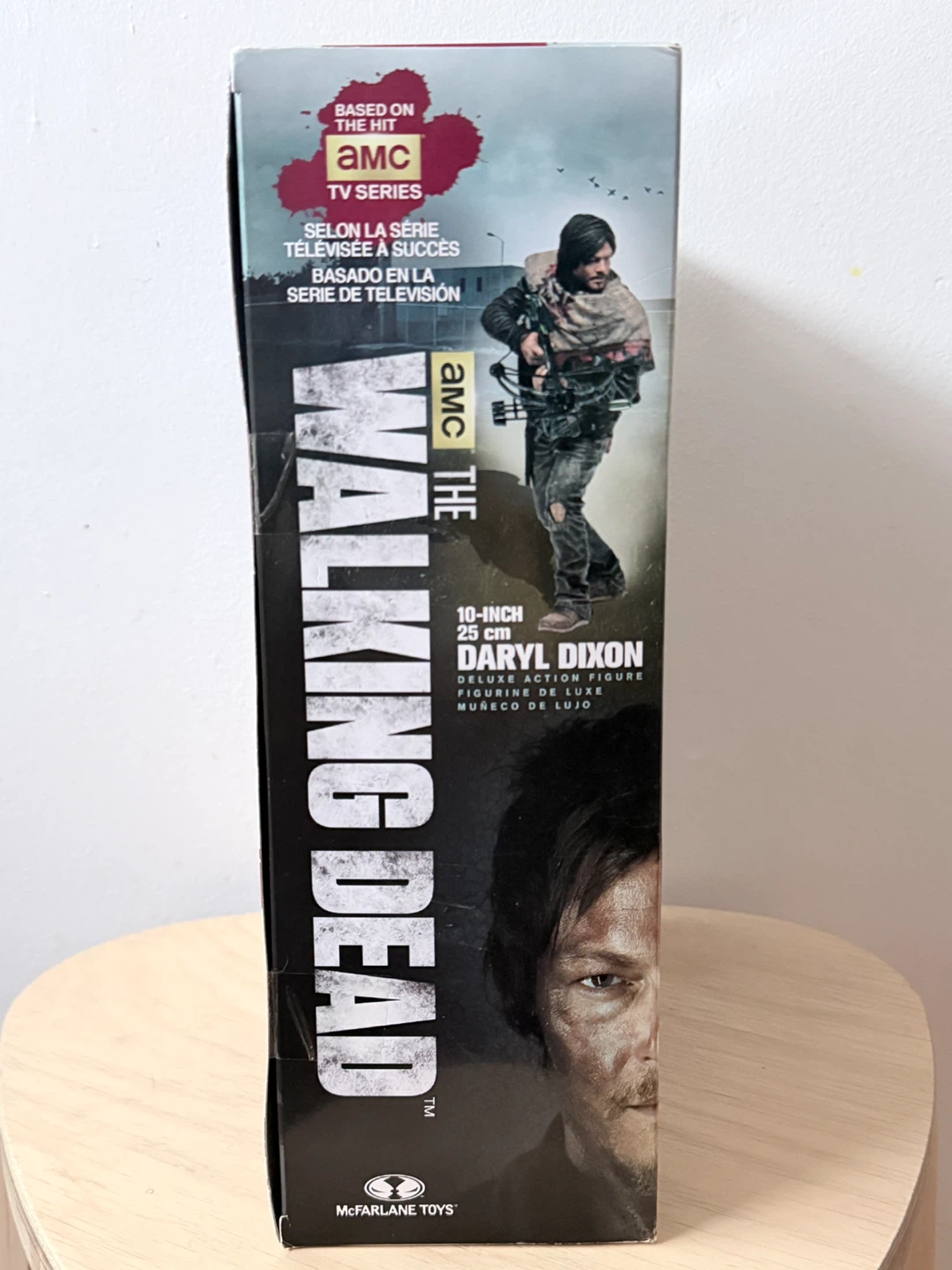 Daryl Dixon Action Figure - The Walking Dead 10 inch - photo 4
