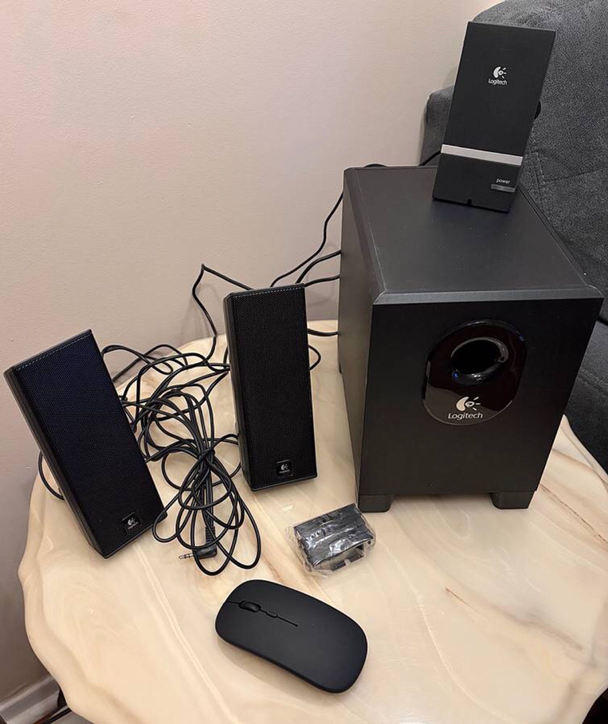 Logitech X-240 Entertainment Speaker System - photo 2