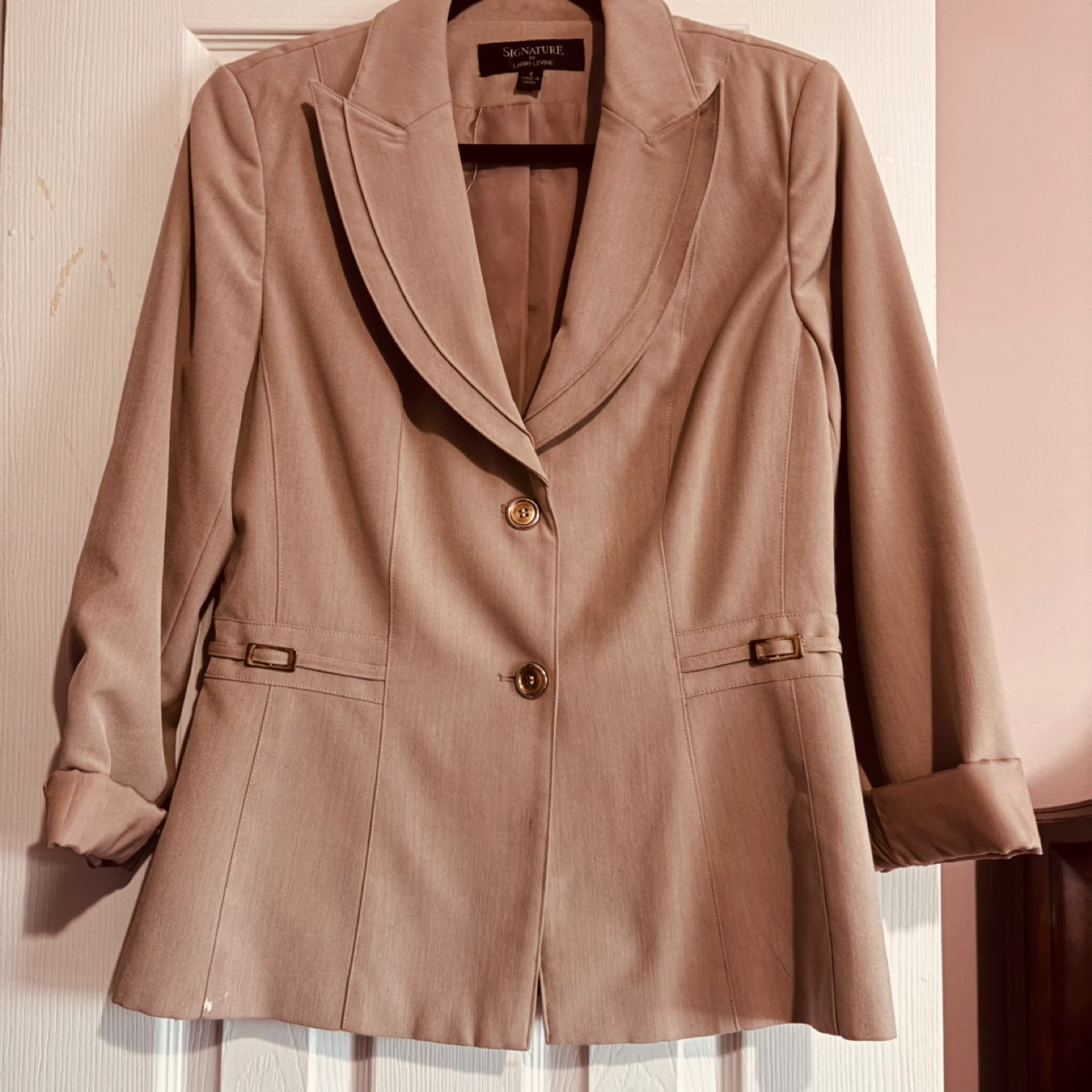 Women's Beige Pant Suit Size 8