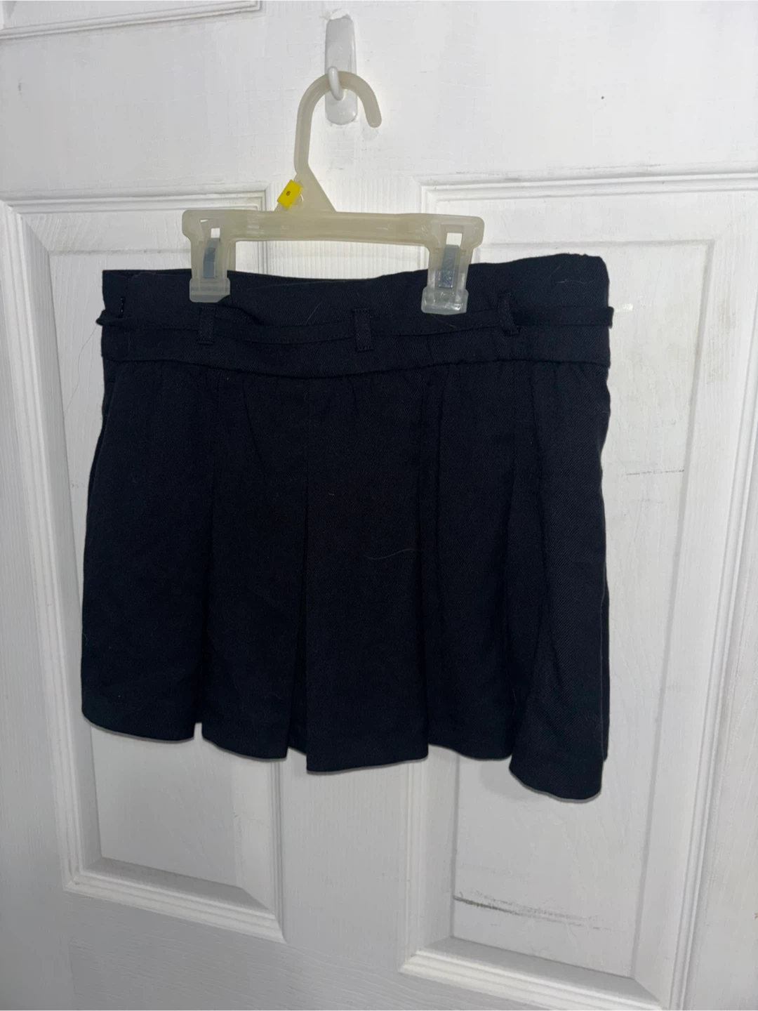 Abercrombie Black Pleated Skirt with Belt -Size small