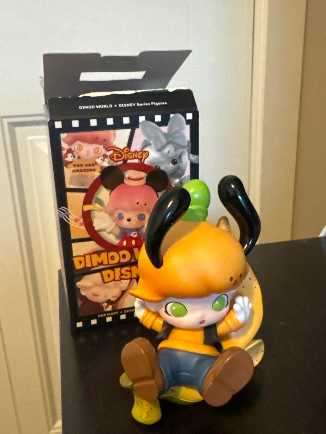 Pop Mart Dimoo World x Disney Figure (Goofy)