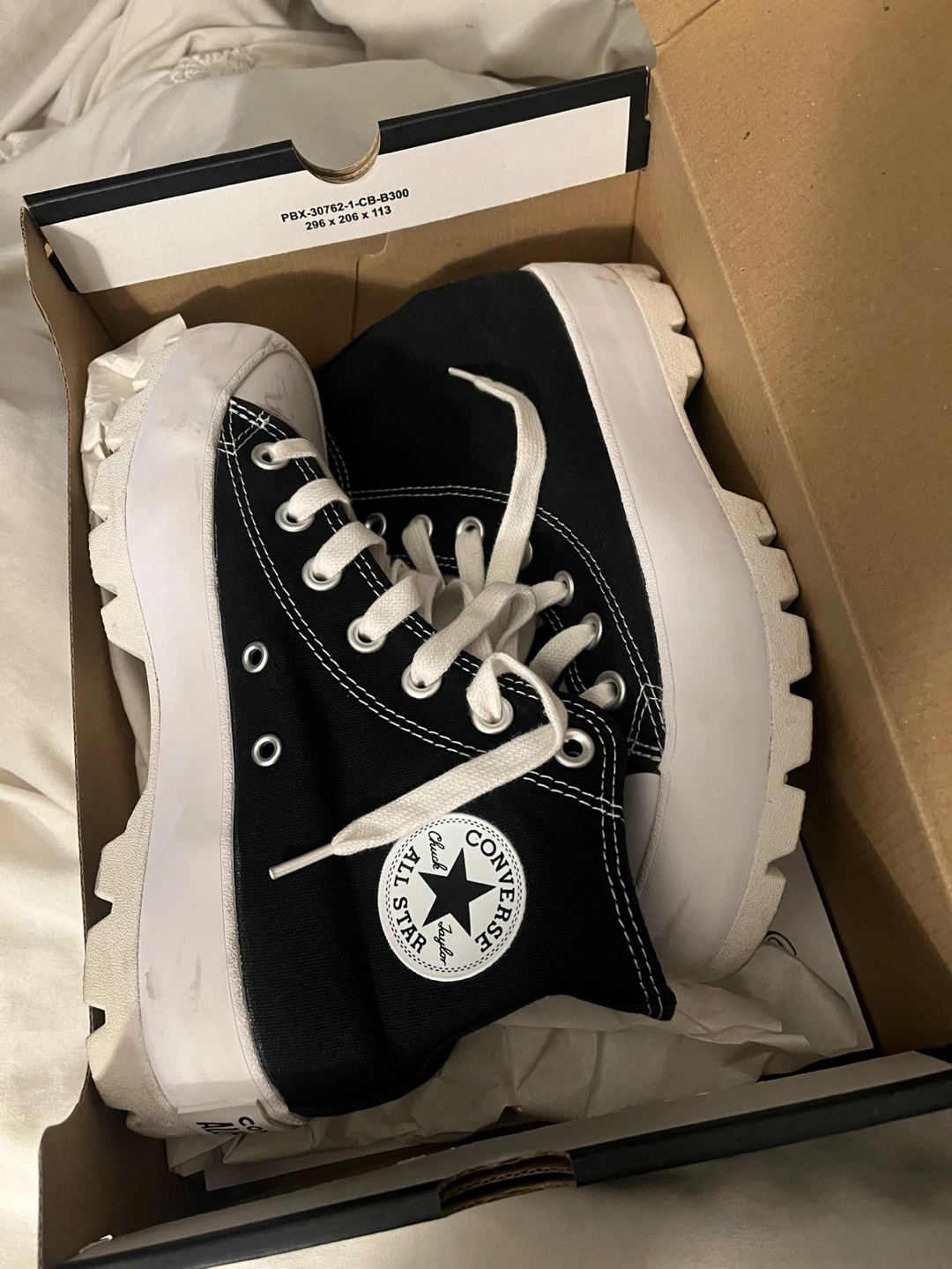 Converse platform sneakers size 6