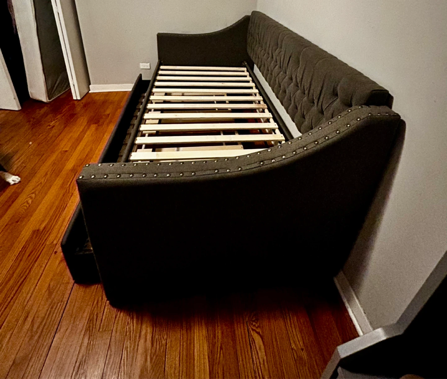 Dark Gray Upholstered Daybed with Trundle - photo 2