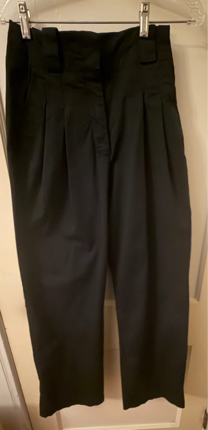 MNG  Black Pleated High-Waisted Pants