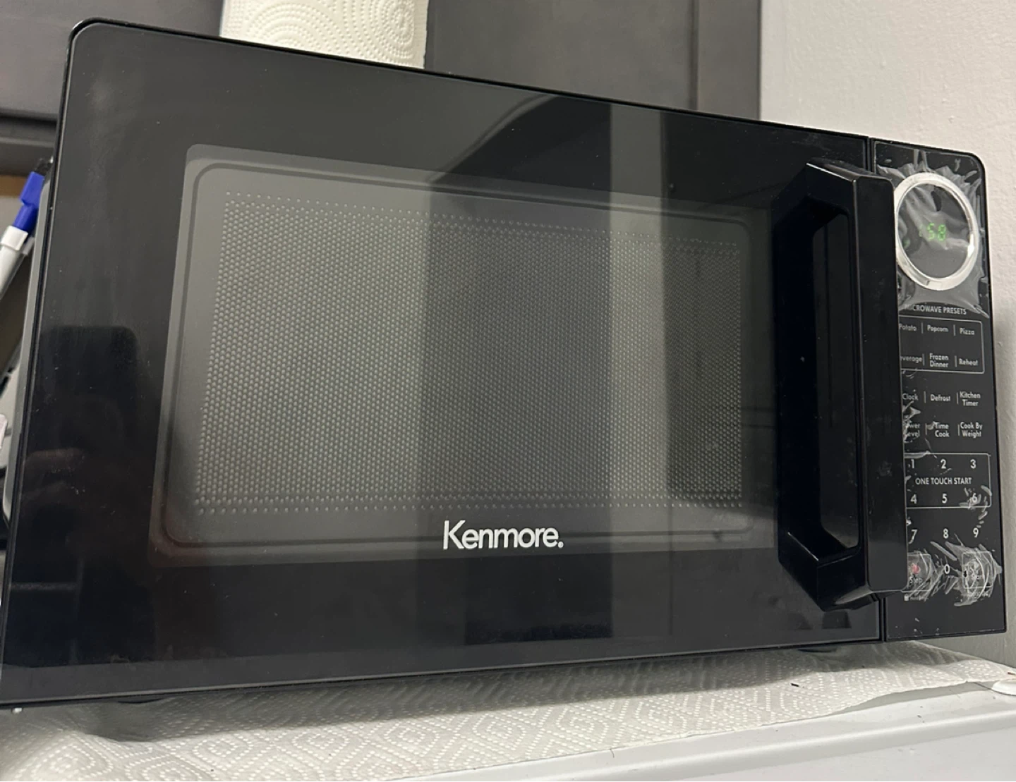 Kenmore Black Microwave Oven