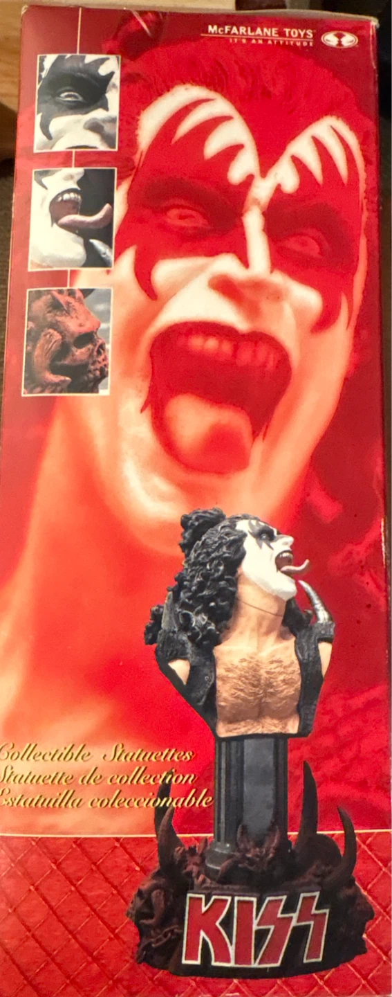 McFarlane Toys KISS Gene Simmons The Demon Collectible Figurine - photo 4